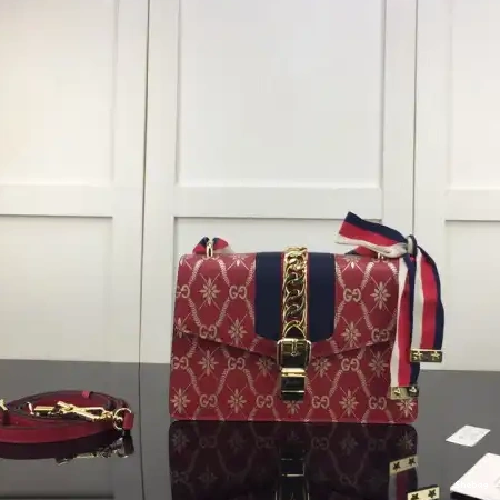 Bag Gucci 2210YA0070 0515